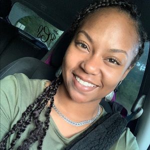 Meet your Posher, Raven